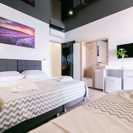 Guest house Royal Stomorska