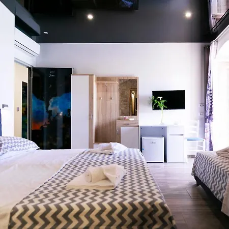 Royal Guest house 4*